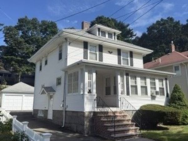 112 Glendale Rd, Quincy, MA 02169