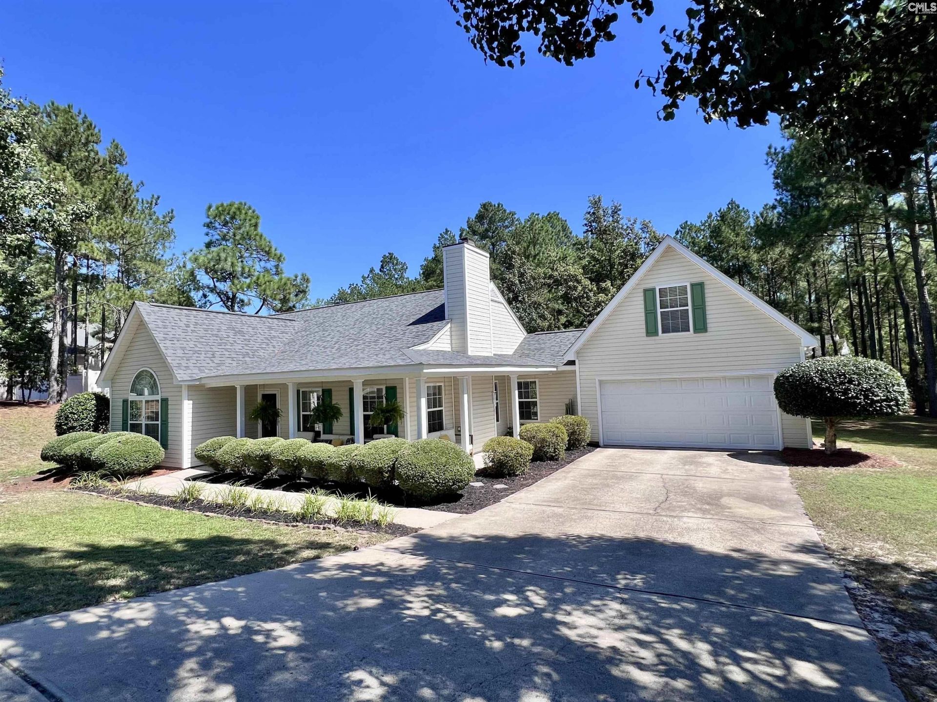 275 Siddington Way Photo 2