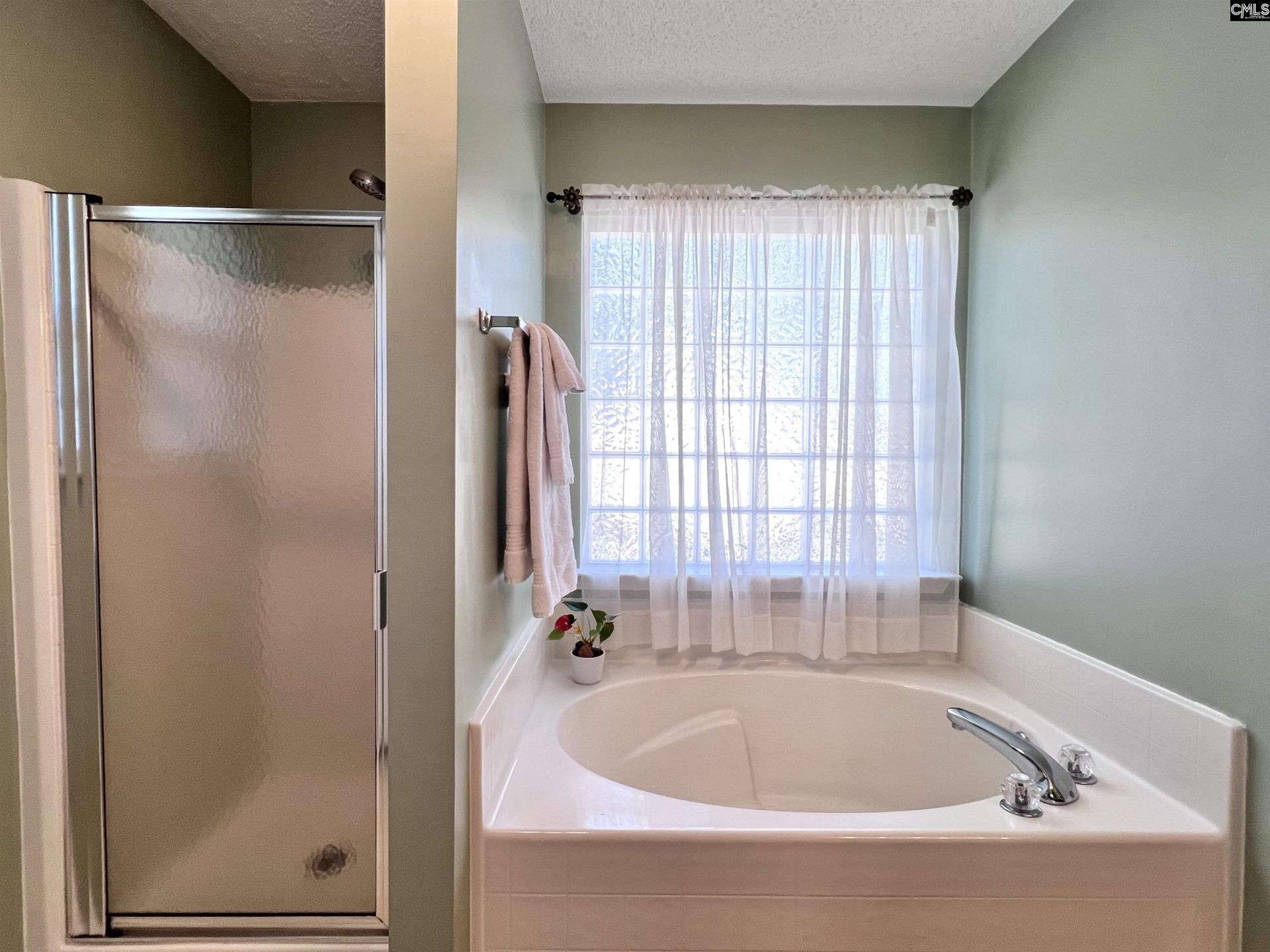 275 Siddington Way Photo 22