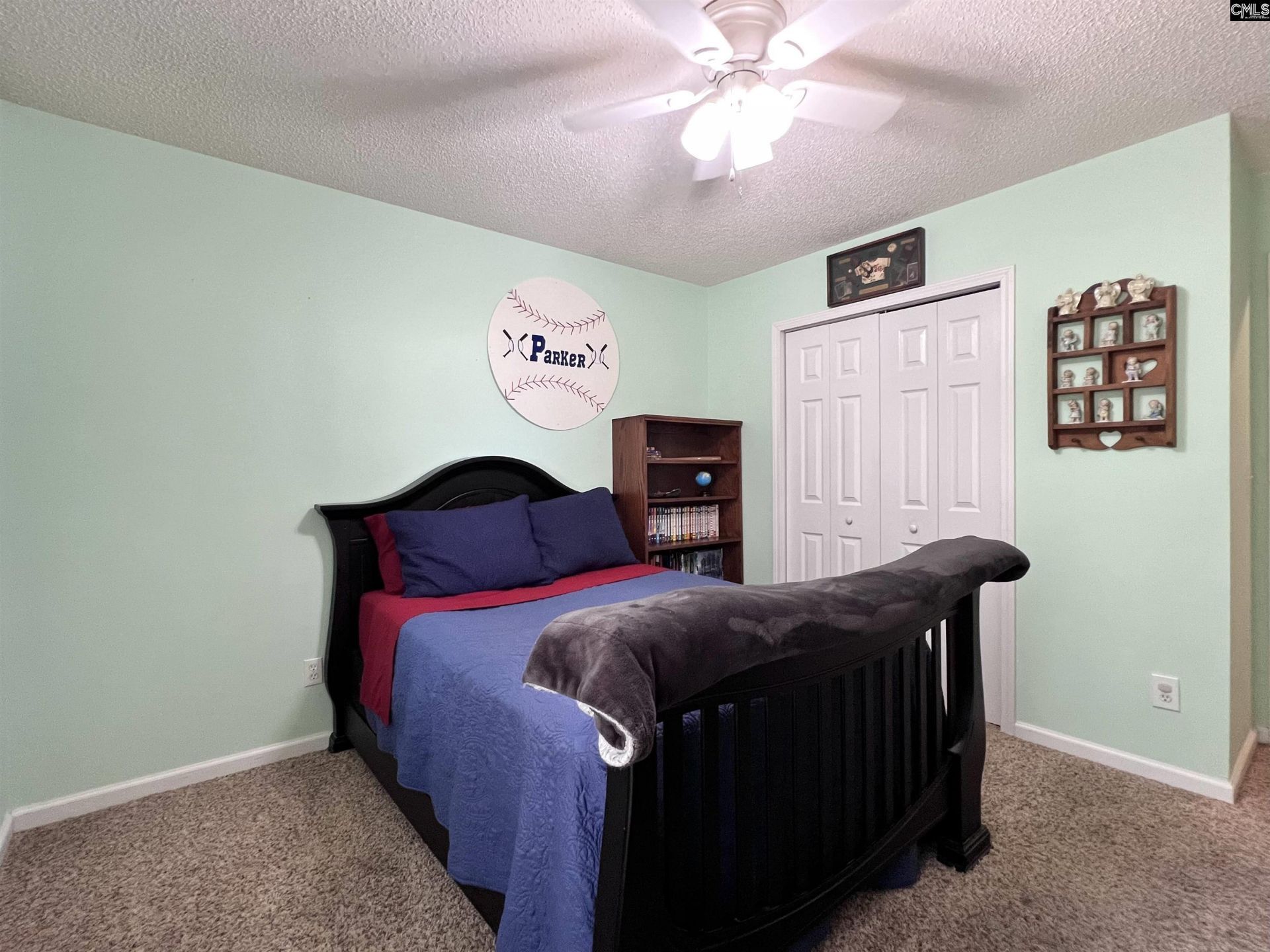 275 Siddington Way Photo 25