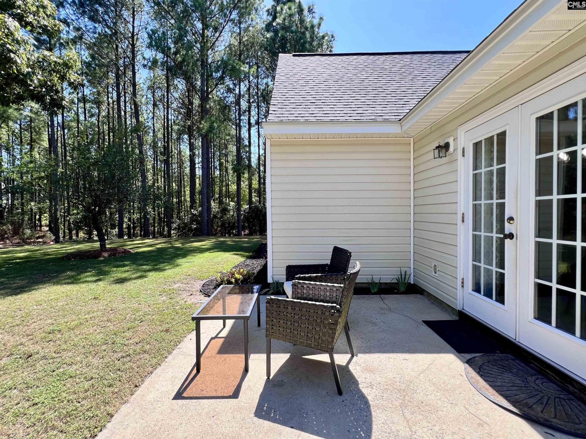 275 Siddington Way Photo 39