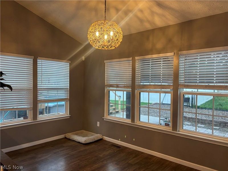 4489 Woodstone Avenue NW, Massillon, OH 44647 Photo 6