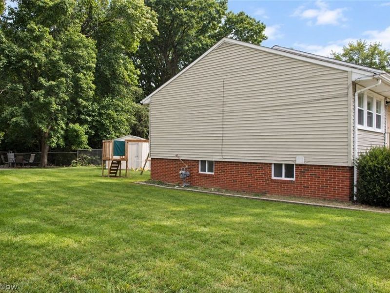 6254 Colebrook Road, Parma Heights, OH 44130 Photo 20