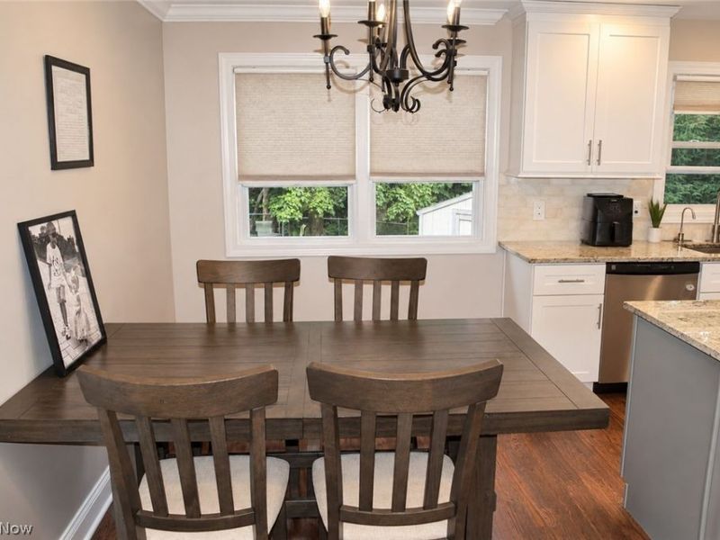 6254 Colebrook Road, Parma Heights, OH 44130 Photo 8