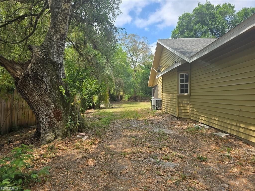 140 S Davis St , Labelle, FL 33935 Photo