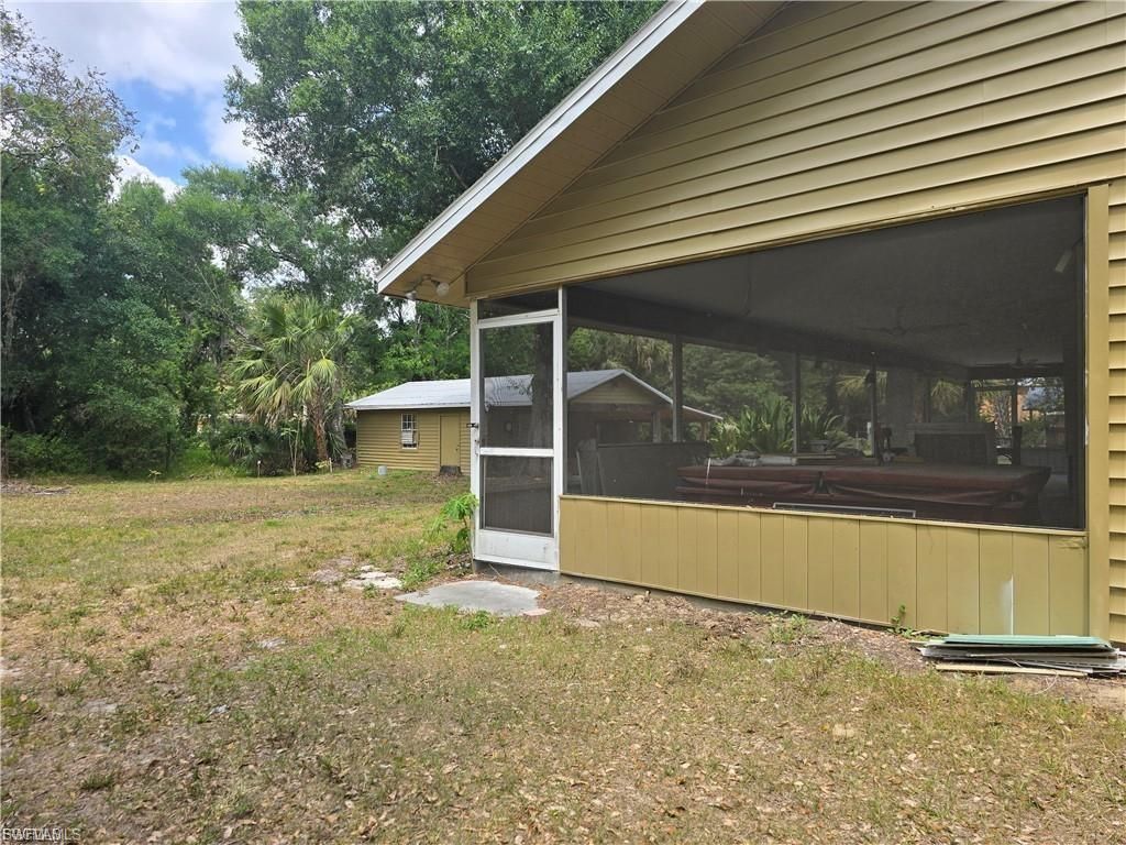 140 S Davis St , Labelle, FL 33935 Photo