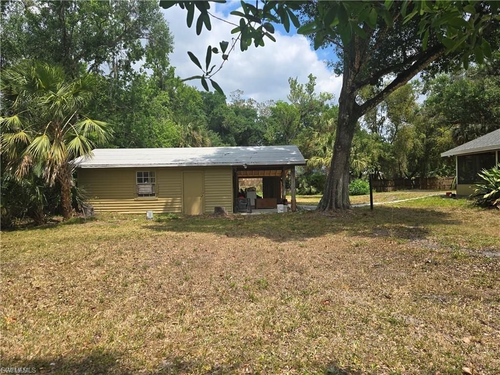 140 S Davis St , Labelle, FL 33935 Photo