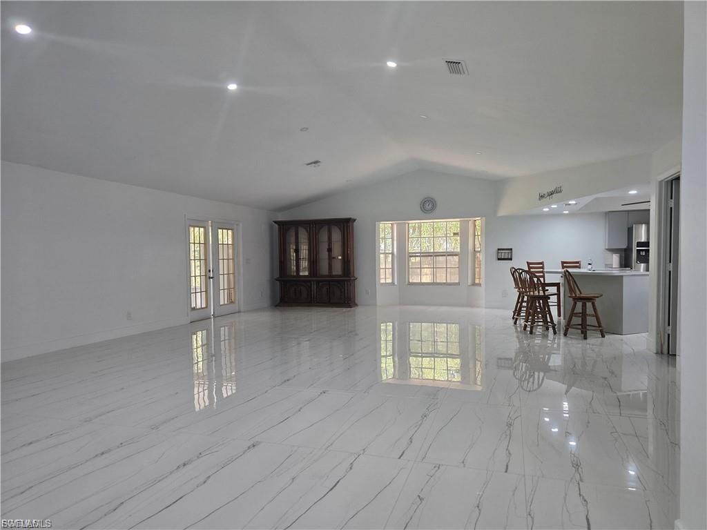 140 S Davis St , Labelle, FL 33935 Photo