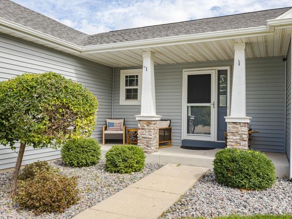 354 Rosewood Ave, Lake Mills, WI 53551