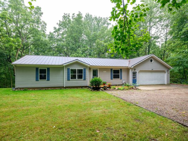1937 Barney Road, Kalamazoo, MI 49004