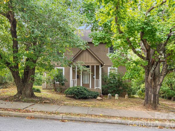 127 Hillside Street, Asheville, NC 28801