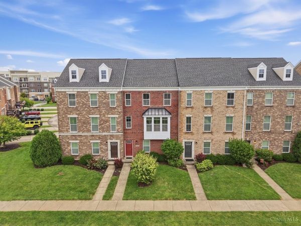 9558 Union Park, West Chester, OH 45069