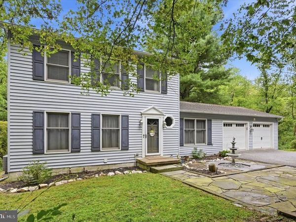 15 CASTLE LANE, COATESVILLE, PA 19320