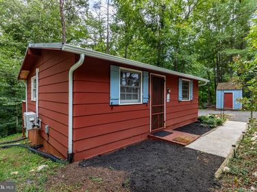 258 LAUREL DRIVE , MADISON, VA 22727