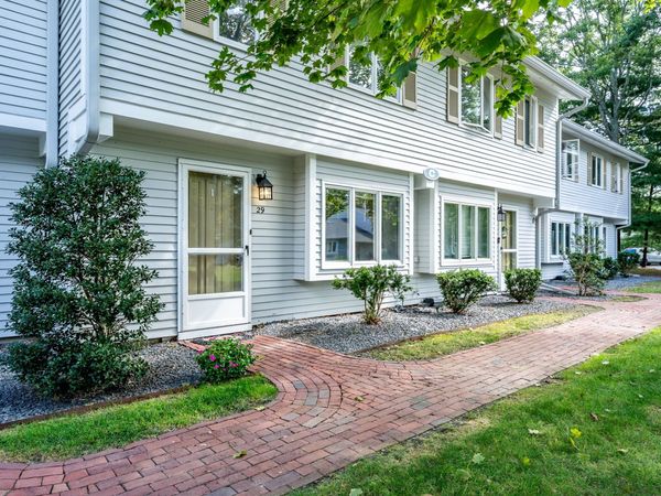 174 Lowell Rd, Unit 29, Mashpee, MA 02649