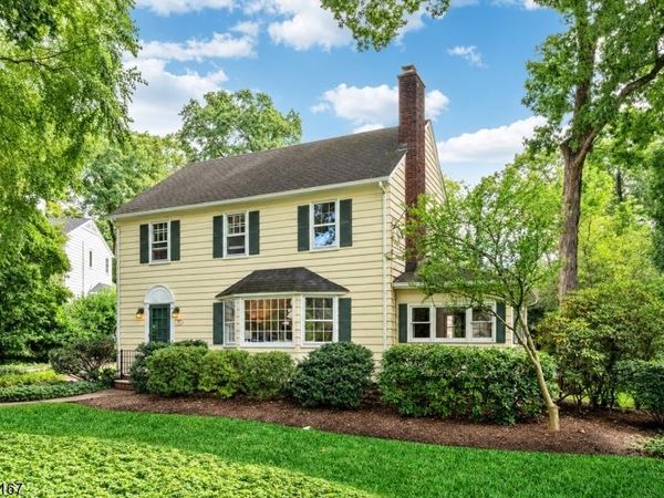 140 Unadilla Rd, Ridgewood, NJ 07450