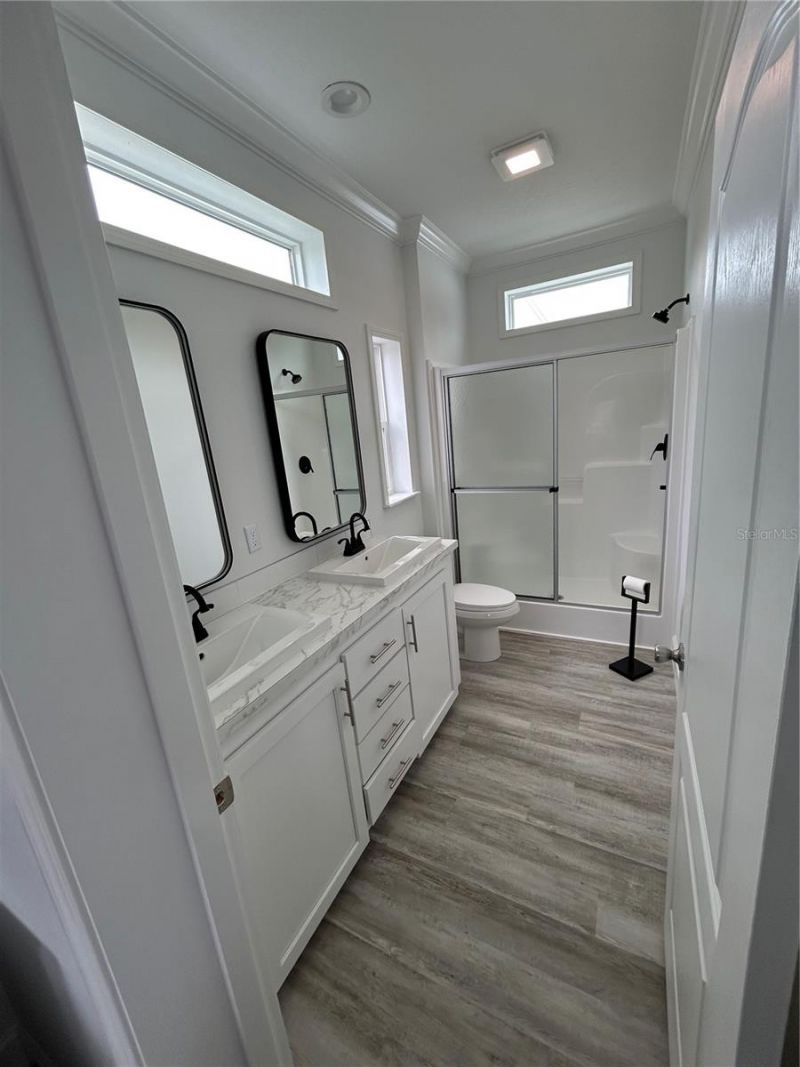 64 5th Street, Bradenton, FL 34210 Photo