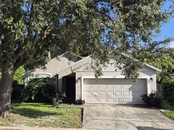 5249 YAUPON STREET , ORLANDO, FL 32811