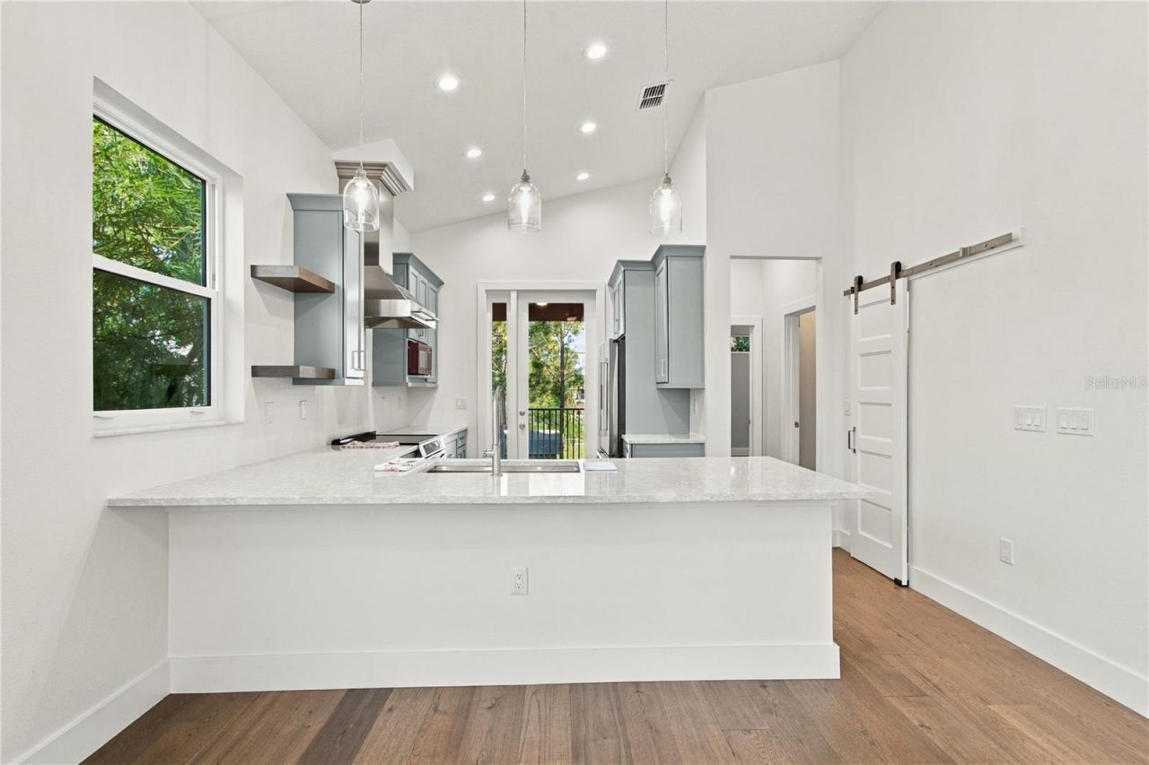 316 Indiana Avenue, Crystal Beach, FL 34681 Photo