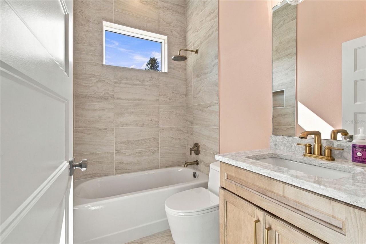 316 Indiana Avenue, Crystal Beach, FL 34681 Photo