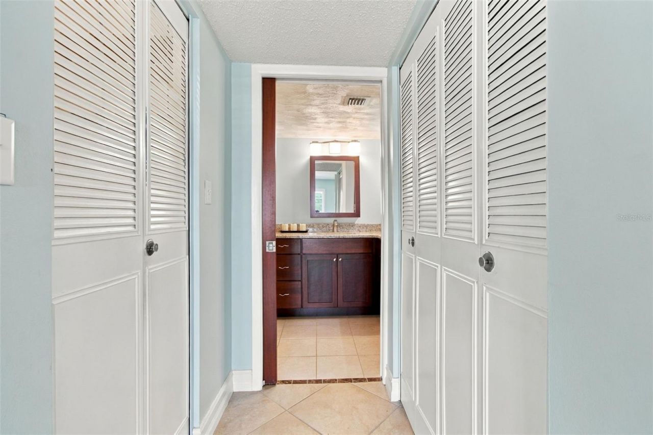 9 Forbes Place, Unit 412, Dunedin, FL 34698 Photo