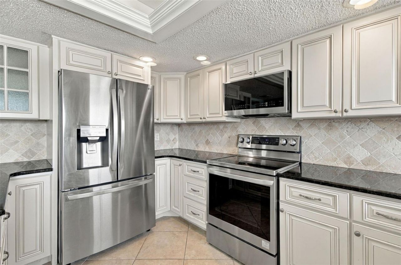 9 Forbes Place, Unit 412, Dunedin, FL 34698 Photo