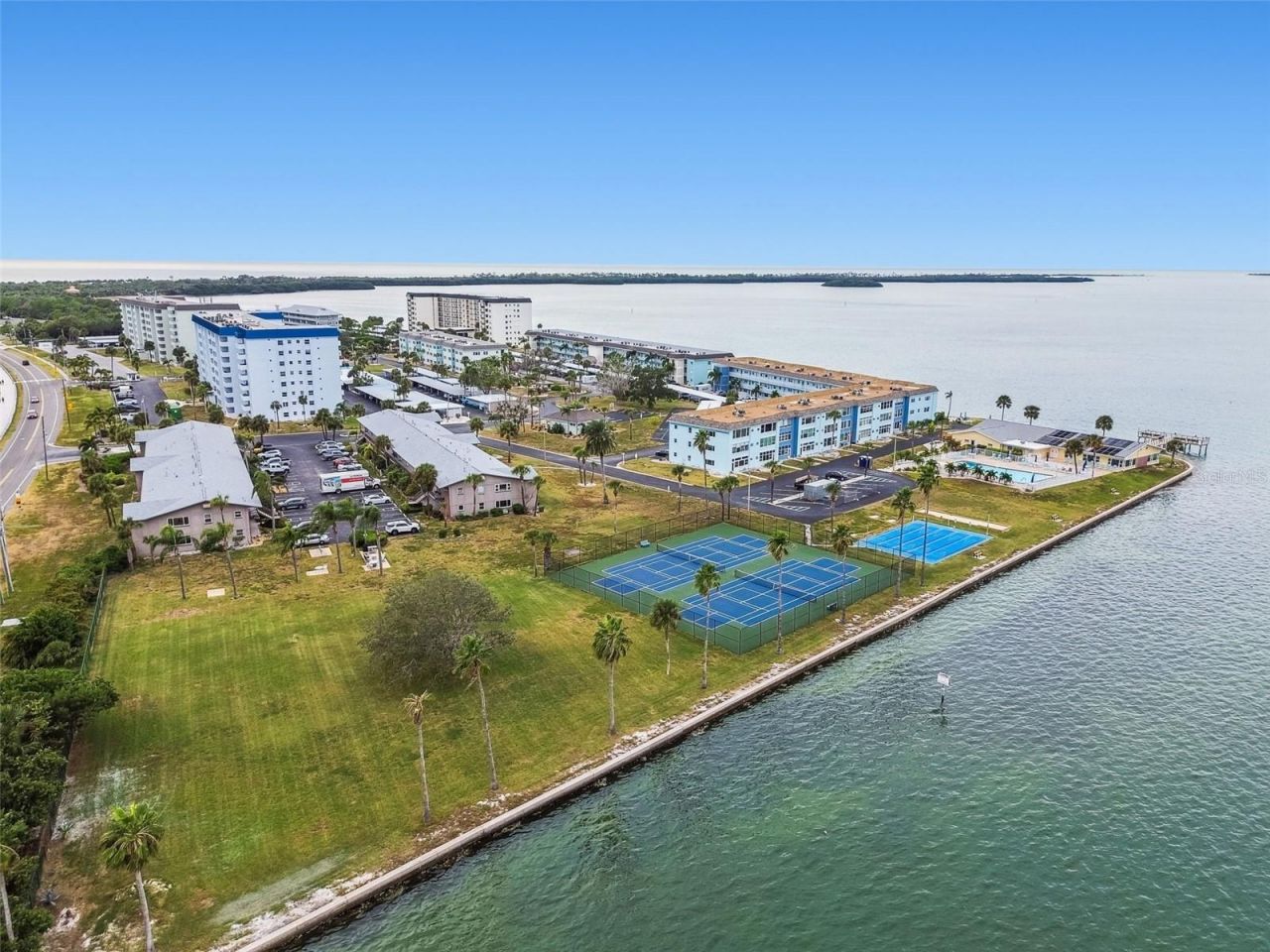 9 Forbes Place, Unit 412, Dunedin, FL 34698 Photo