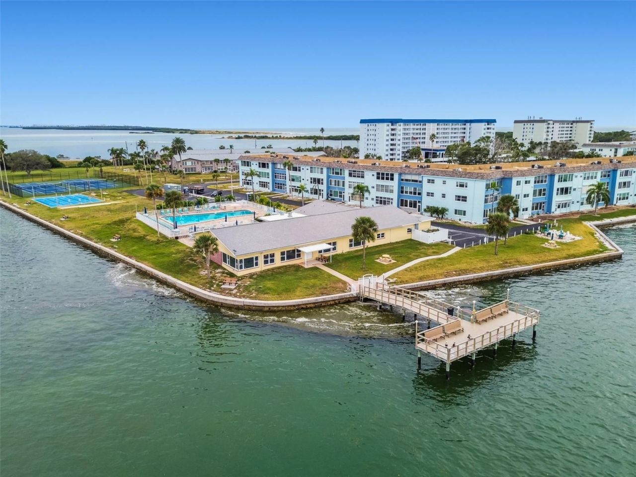 9 Forbes Place, Unit 412, Dunedin, FL 34698 Photo