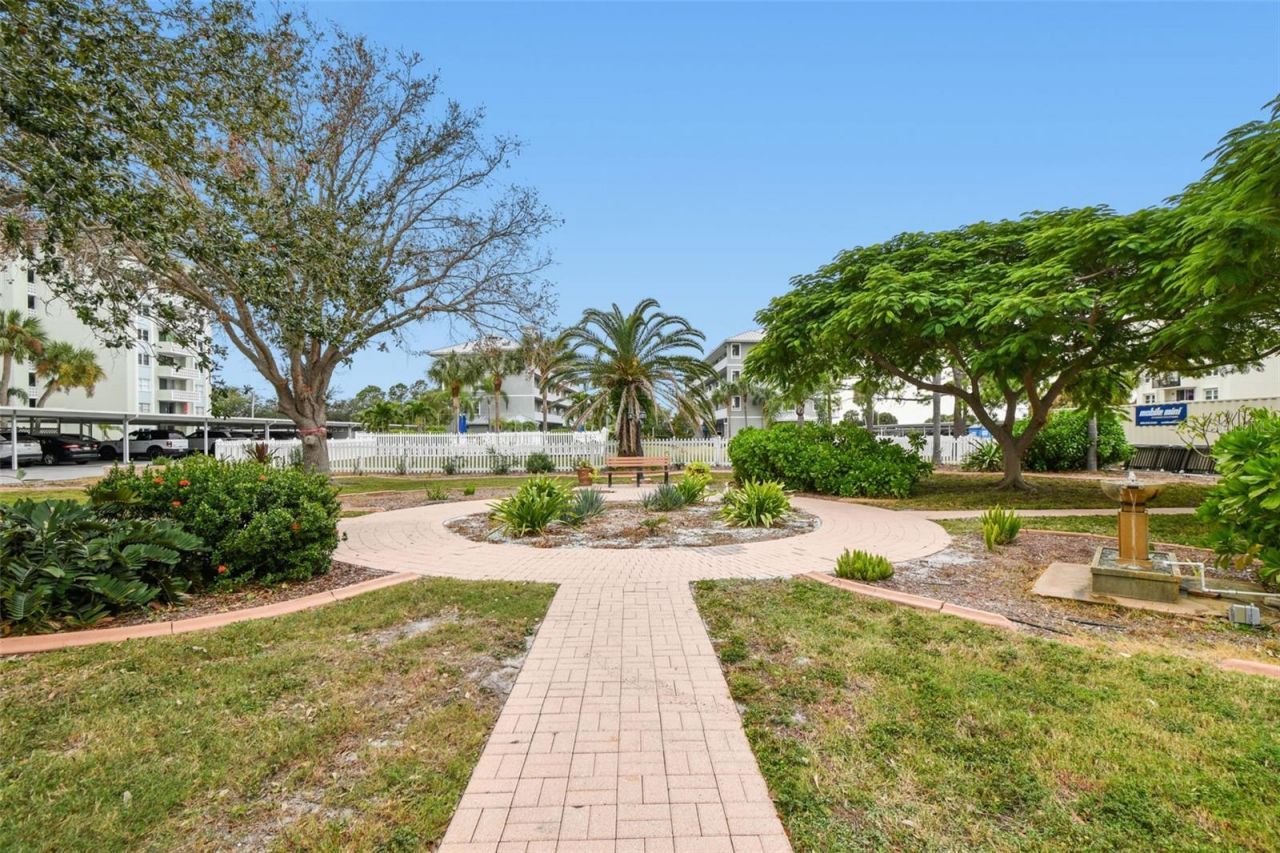 9 Forbes Place, Unit 412, Dunedin, FL 34698 Photo