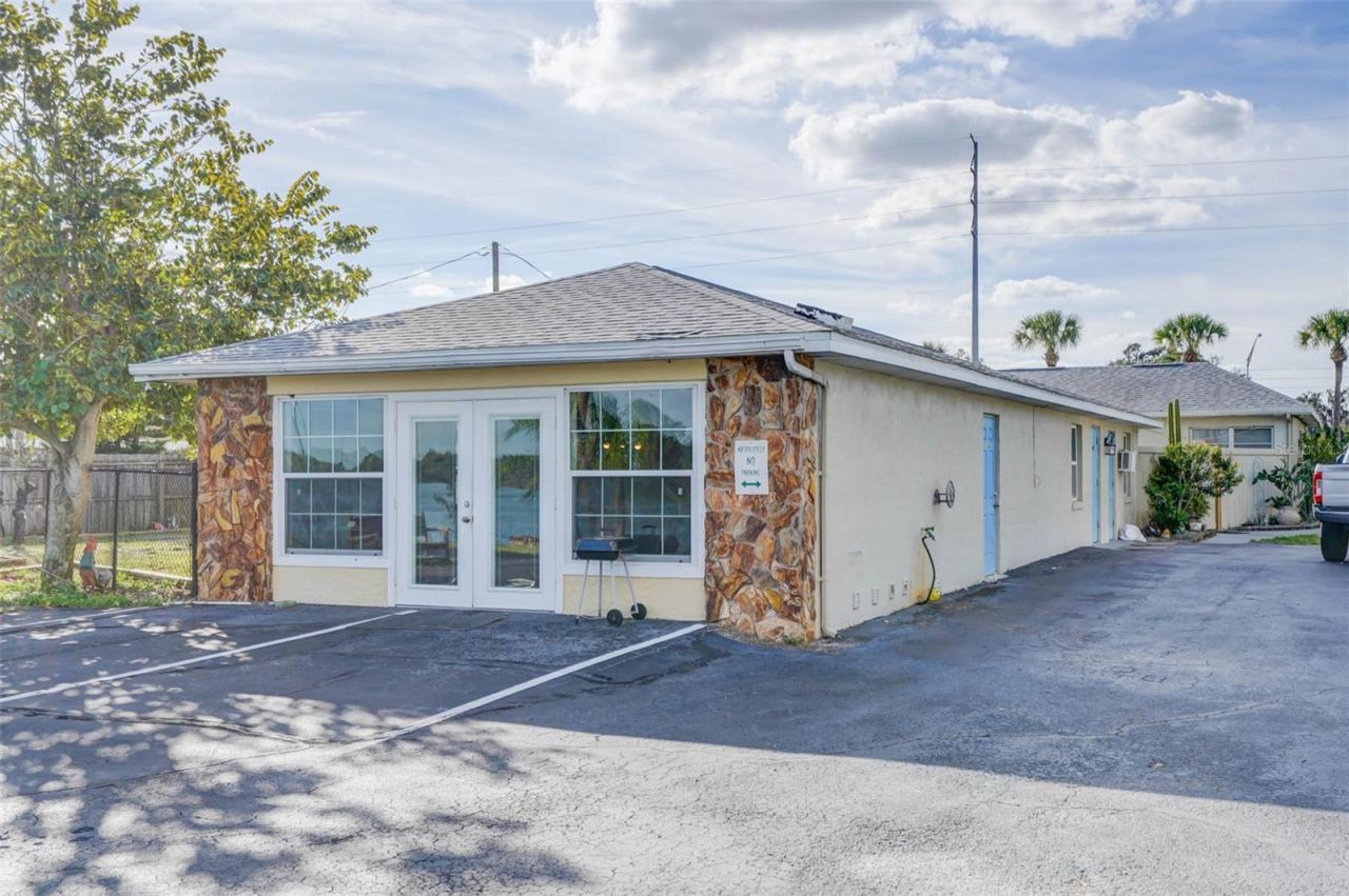2060 Us Highway 27 N, Avon Park, FL 33825 Photo