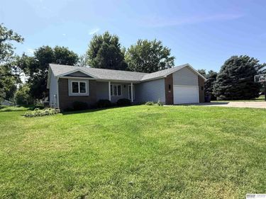 511 Eagle Lane, Underwood, IA 51576