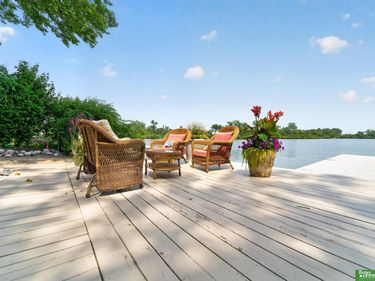 64 Ginger Woods Road, Valley, NE 68064