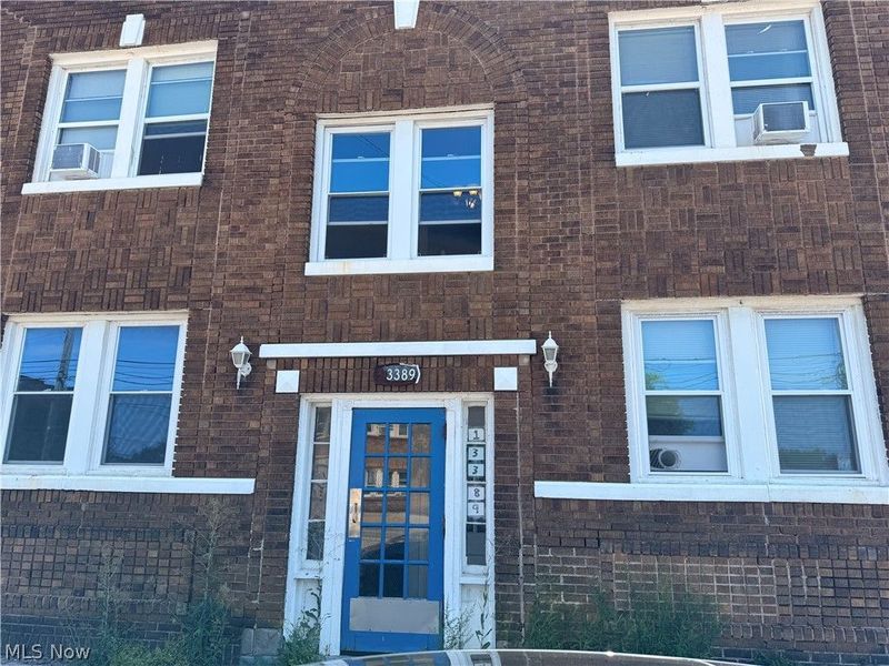 13389 Madison Avenue, Lakewood, OH 44107 Photo 2