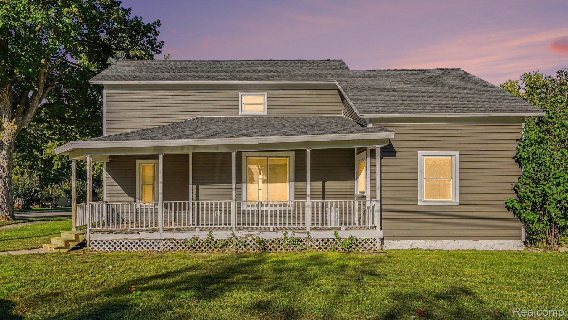302 W Orchard Avenue, Shepherd Village, Mi 48883 Main Photo