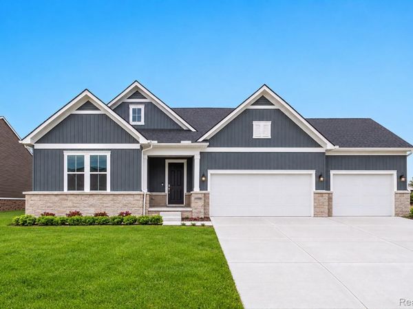 50649 Crusader Drive, Macomb Township, Mi 48044