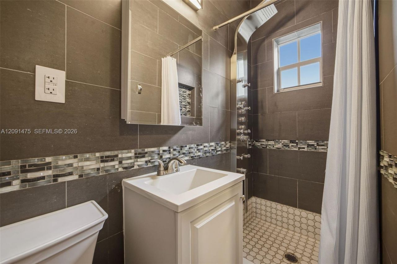 505 Navarre Ave, Coral Gables, FL 33134 Photo