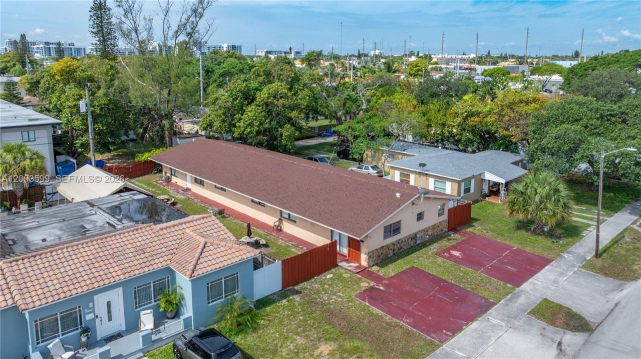 1916 - 1918 Grant Street , Hollywood, FL 33020 Photo