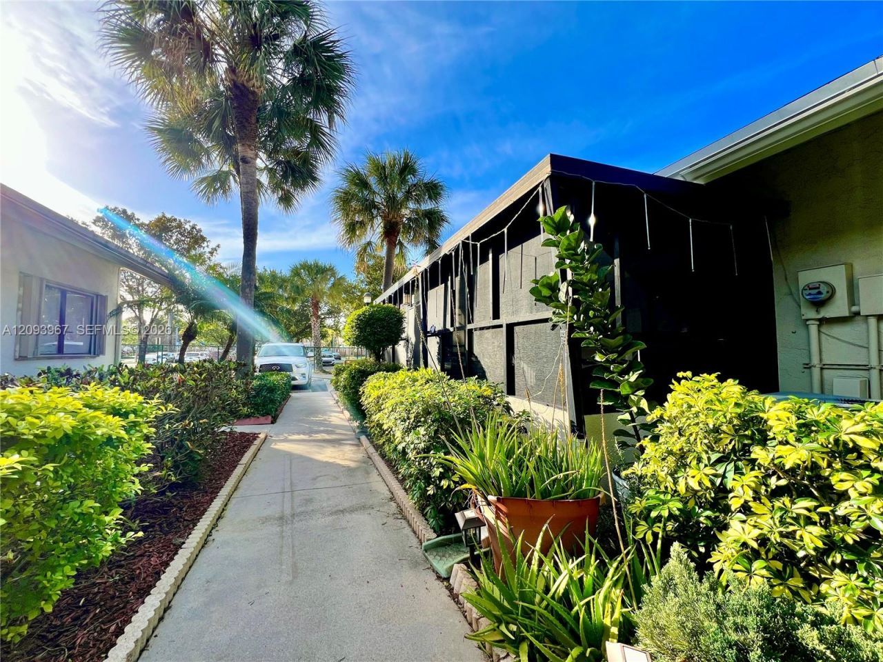 3318 NW 103rd Ave, Sunrise, FL 33351 Photo
