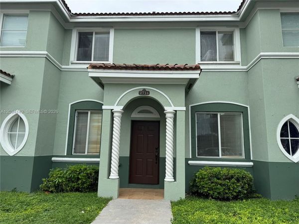 2714 SE 15th Rd , Unit 10, Homestead, FL 33035