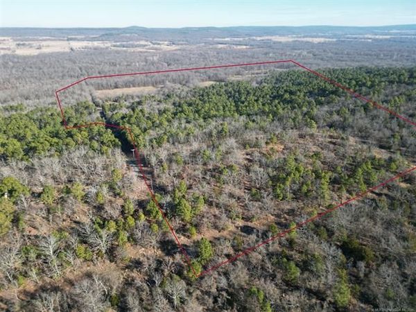1100 , Hartshorne, OK 74547