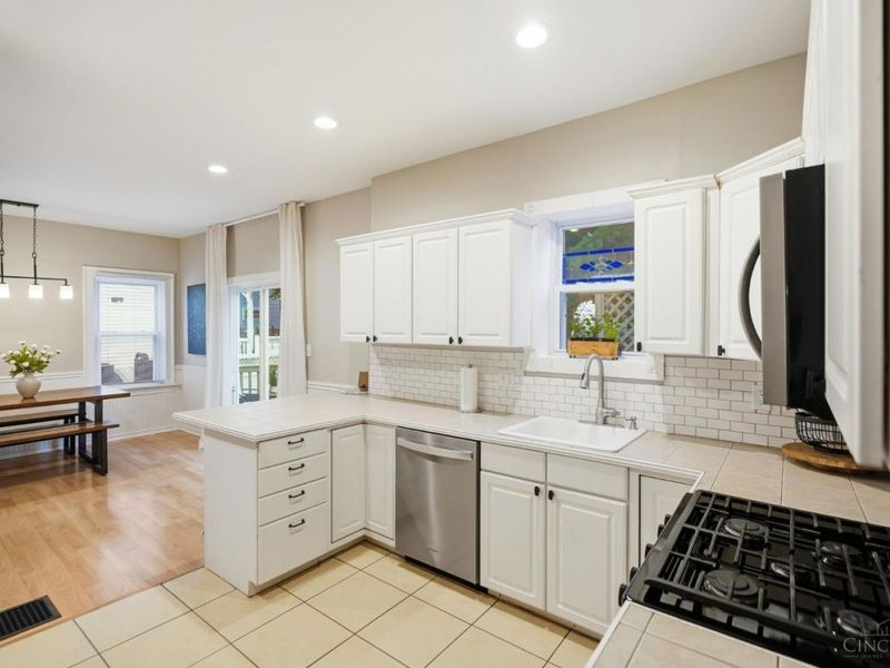 3909 Ivanhoe Avenue, Norwood, OH 45212 Photo 14