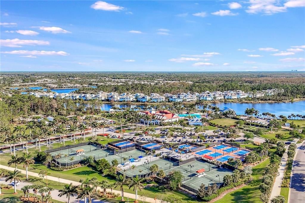 6460 Pembroke Way , Naples, FL 34113 Photo