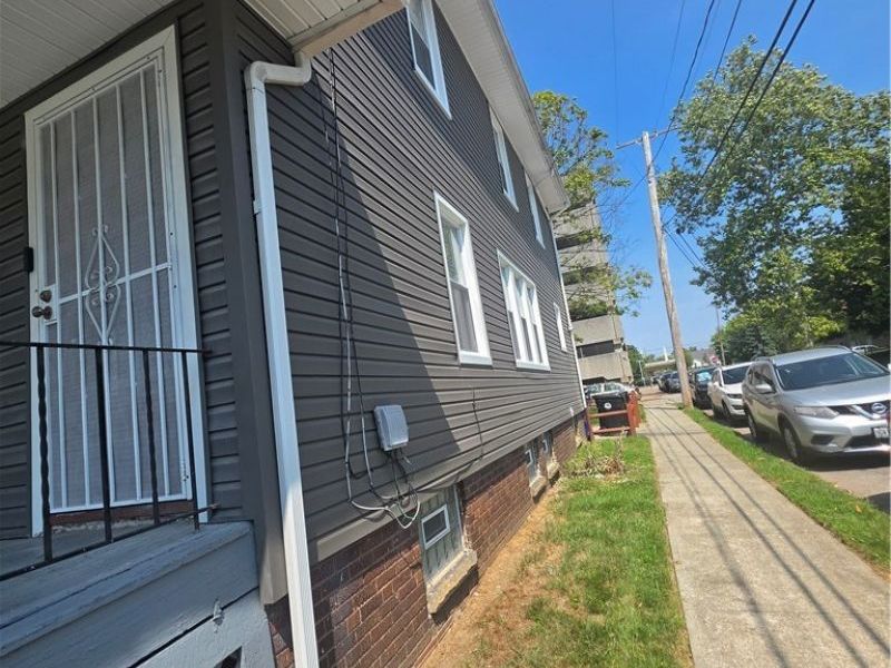3204 Altoona Road, Cleveland, OH 44109 Photo 2