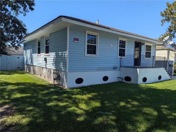 605 HERALD Street , New Orleans, LA 70131