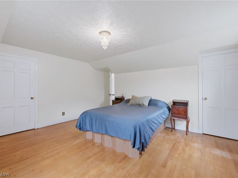 4026 Euclid Boulevard, Youngstown, OH 44512 Photo 23