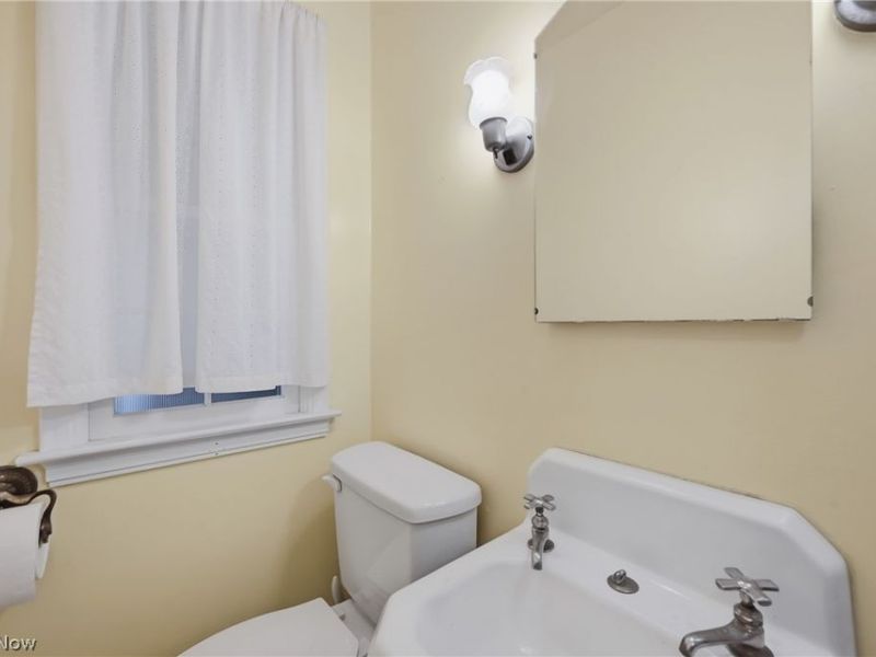 4026 Euclid Boulevard, Youngstown, OH 44512 Photo 29