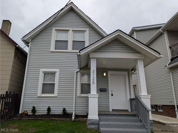 3125 W 70th Street, Cleveland, OH 44102