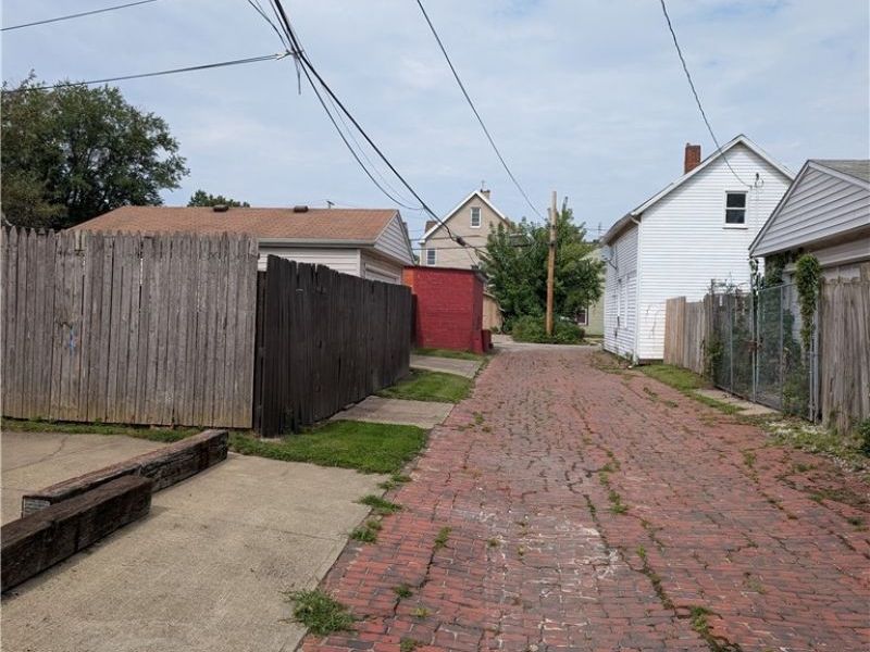 3125 W 70th Street, Cleveland, OH 44102 Photo 40