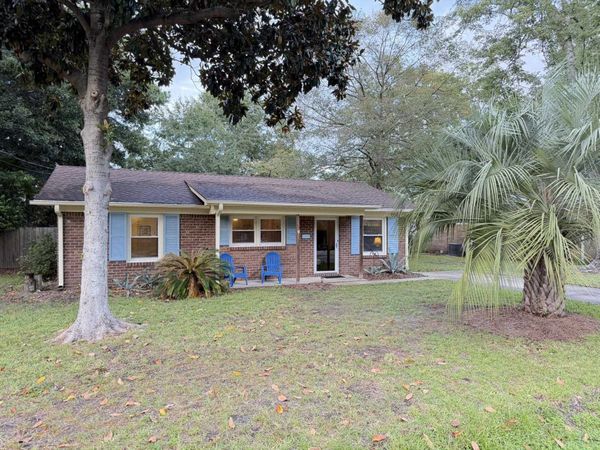624 16th Ave. S, Surfside Beach, SC 29575