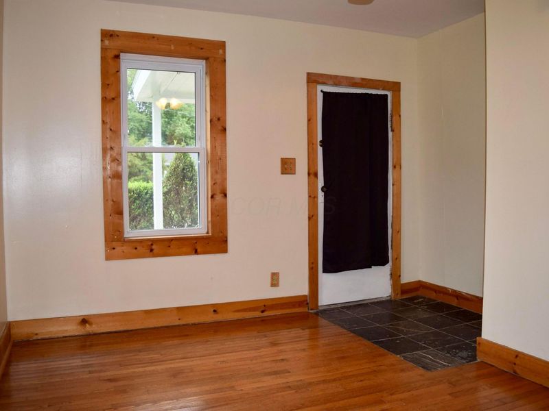 103 Pleasant Street , Mechanicsburg, OH 43044 Photo 9